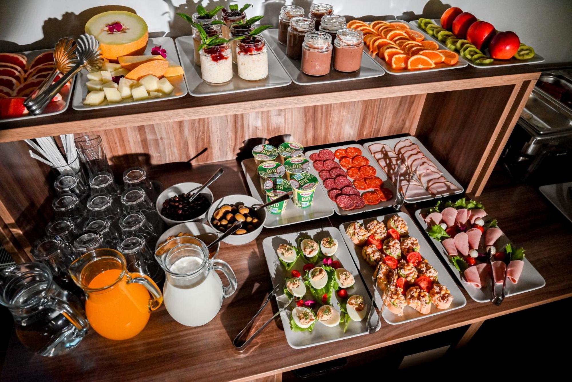 Hotel Helios Sulina Zewnętrze zdjęcie
